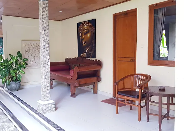 Kusnadi 3* Legian