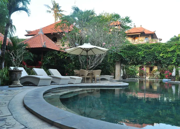 Kusnadi 3* Legian